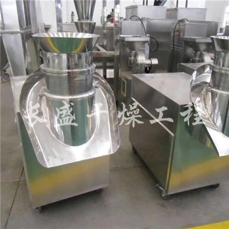 ZLB系列旋轉(zhuǎn)式制粒機(jī)